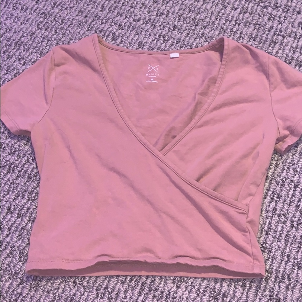 pac sun pink crop top